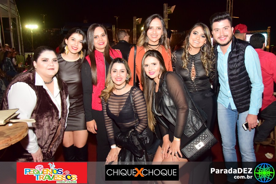 Marília Mendonça na Expopar 2017 no Parque de Exposições em Paranaíba - MS  - Fotos - ParadaDEZ - Dia 06/07/2017 - Álbum I