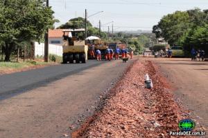 Prefeitura inicia asfalto na continuidade da Avenida Paraná