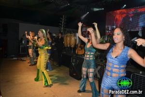 Carnaval animado por Banda Inox é sucesso