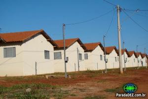 Administração Municipal entrega casas do Jardim América III