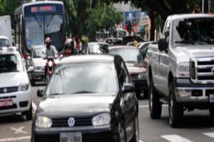 Proprietários de veículos com placa final 1 e 2 deverão efetuar o licenciamento em abril de 2013