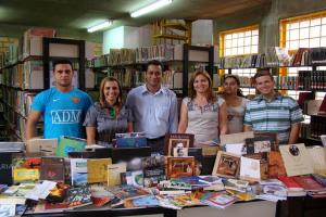 Biblioteca Municipal recebe 300 novos livros